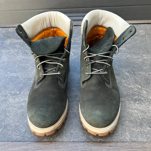 Timberland Boots - Picture 1 of 8